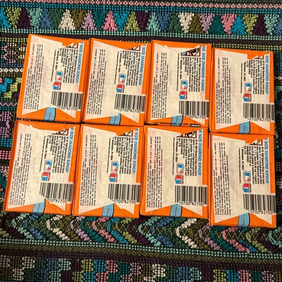 Baseball Cards ⚾️ unopened pack DONRUSS 1990. 16 cards in each. 8 packs. Vintage - Picture 3 of 6